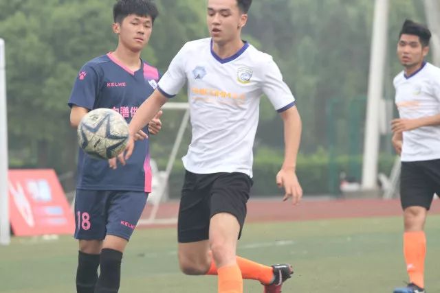 巴萨正式引进阿森纳前锋热苏斯，转会费为1000万欧元
